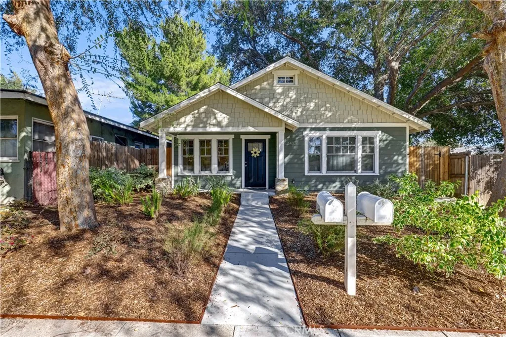 Glendora, CA 91741