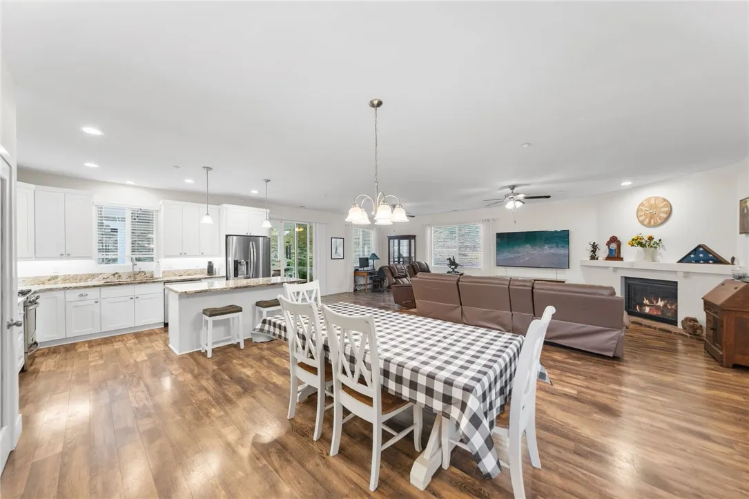 1631 Ranchwood Lane, Fallbrook, CA 92028 1631 Ranchwood Lane, Fallbrook, CA 92028