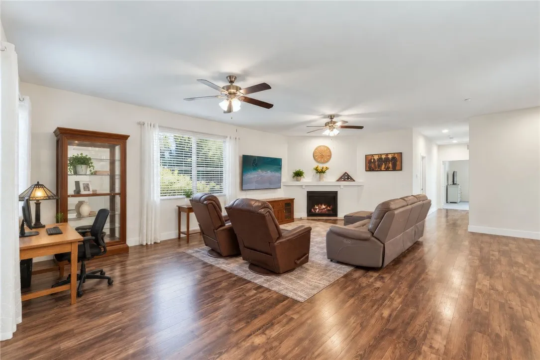1631 Ranchwood Lane, Fallbrook, CA 92028 1631 Ranchwood Lane, Fallbrook, CA 92028