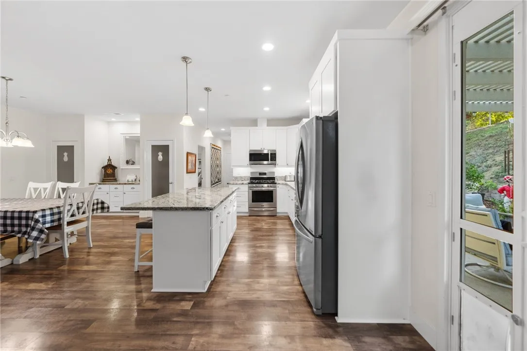1631 Ranchwood Lane, Fallbrook, CA 92028 1631 Ranchwood Lane, Fallbrook, CA 92028