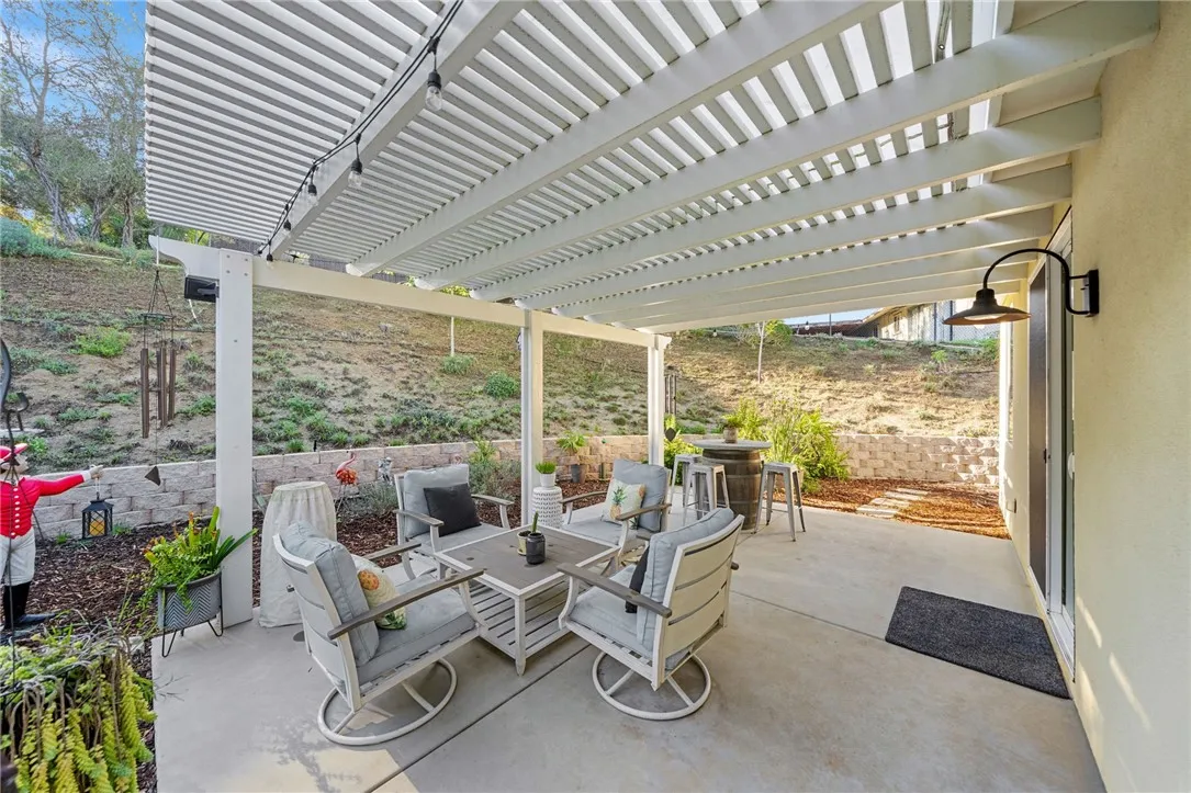1631 Ranchwood Lane, Fallbrook, CA 92028 1631 Ranchwood Lane, Fallbrook, CA 92028