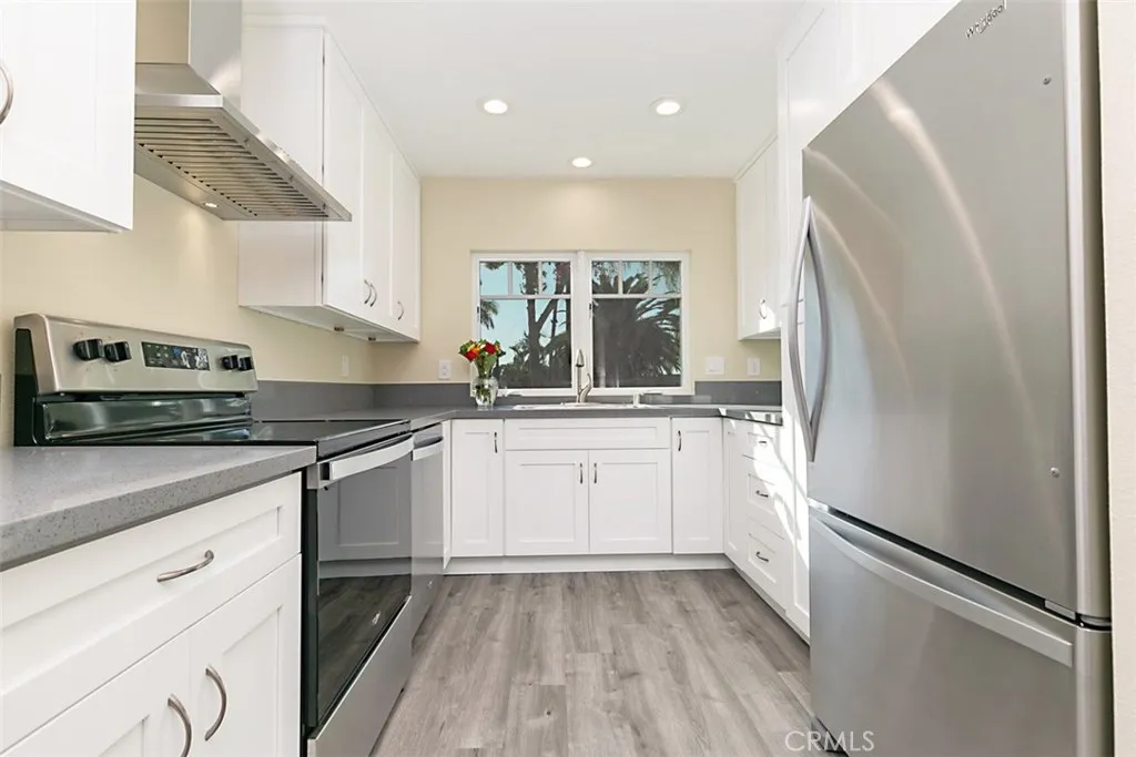 North Tustin, CA 92705
