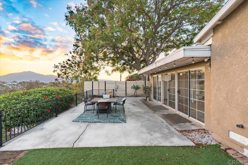 1315 Darby Street, Spring Valley, CA 91977 1315 Darby Street, Spring Valley, CA 91977