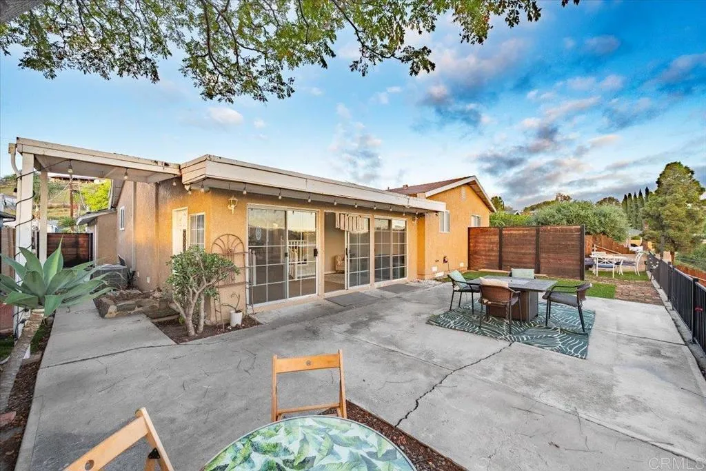 1315 Darby Street, Spring Valley, CA 91977 1315 Darby Street, Spring Valley, CA 91977