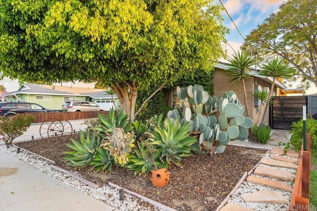 1315 Darby Street, Spring Valley, CA 91977 1315 Darby Street, Spring Valley, CA 91977
