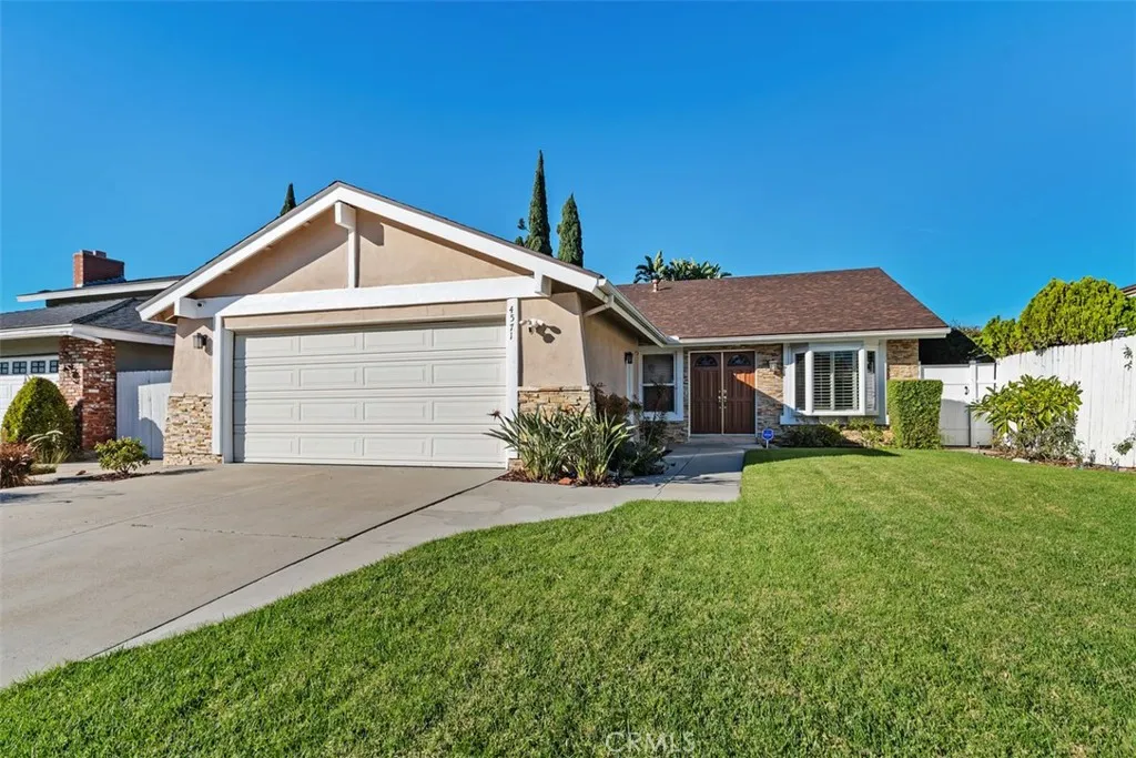 4571 El Rancho Verde Drive