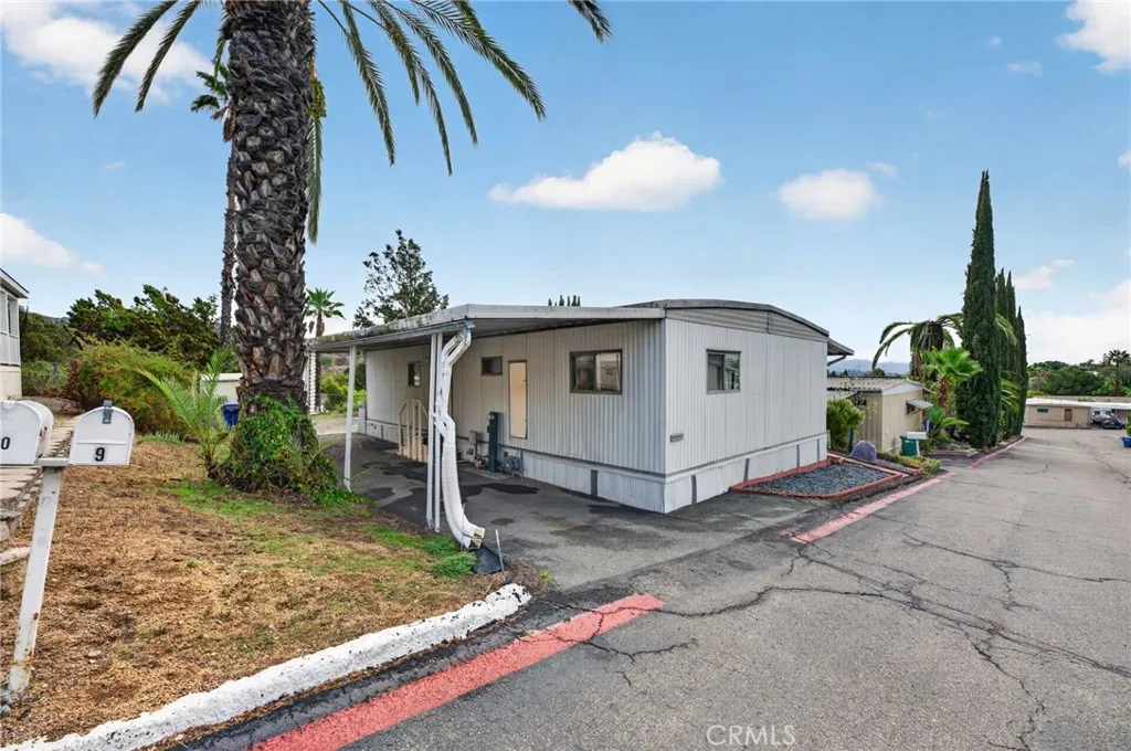 https://cdn.realtyfeed.com/cdn/127/307110787/876469eb86b38d4a80f81550b8d89200.webp