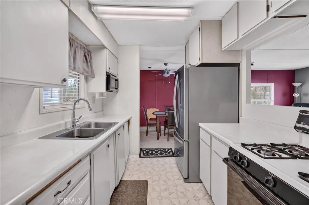 https://cdn.realtyfeed.com/cdn/127/307110787/af7139093bf7392324a82de1d1accb7e.webp