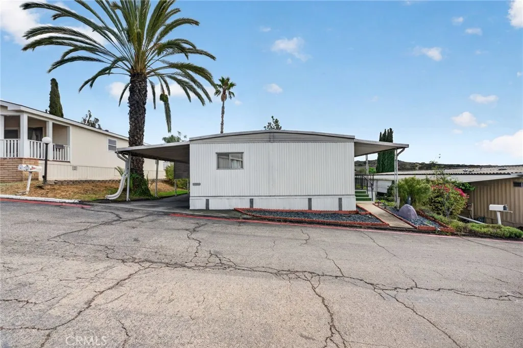 https://cdn.realtyfeed.com/cdn/127/307110787/b05f2ed6eee107b5415084286749b469.webp
