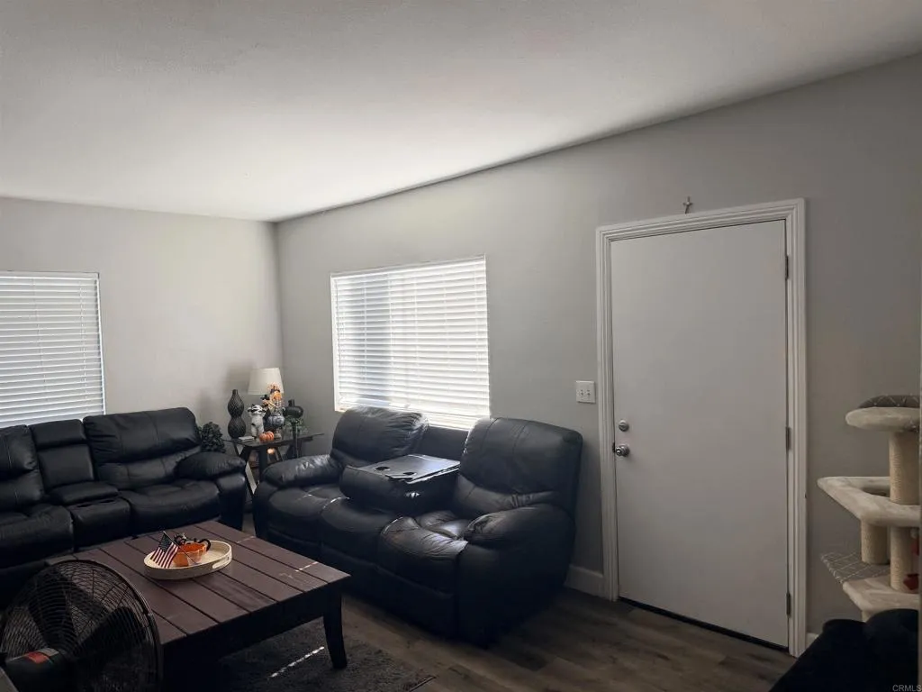 2016 Avenida Del Diablo, Escondido, CA 92029 2016 Avenida Del Diablo, Escondido, CA 92029