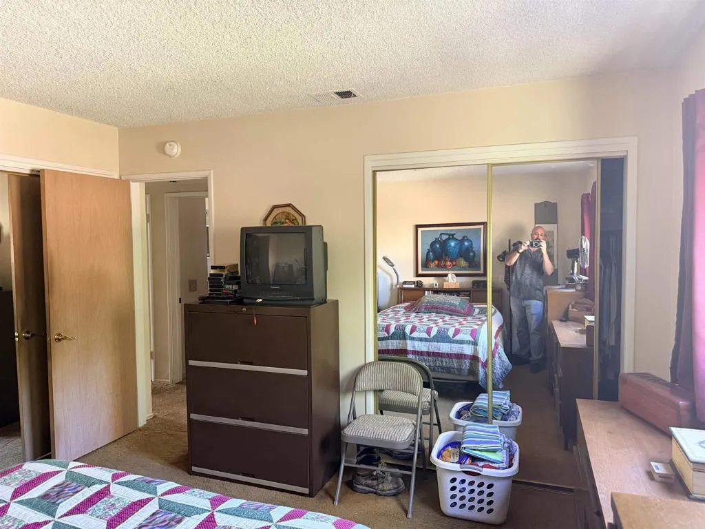 2016 Avenida Del Diablo, Escondido, CA 92029 2016 Avenida Del Diablo, Escondido, CA 92029
