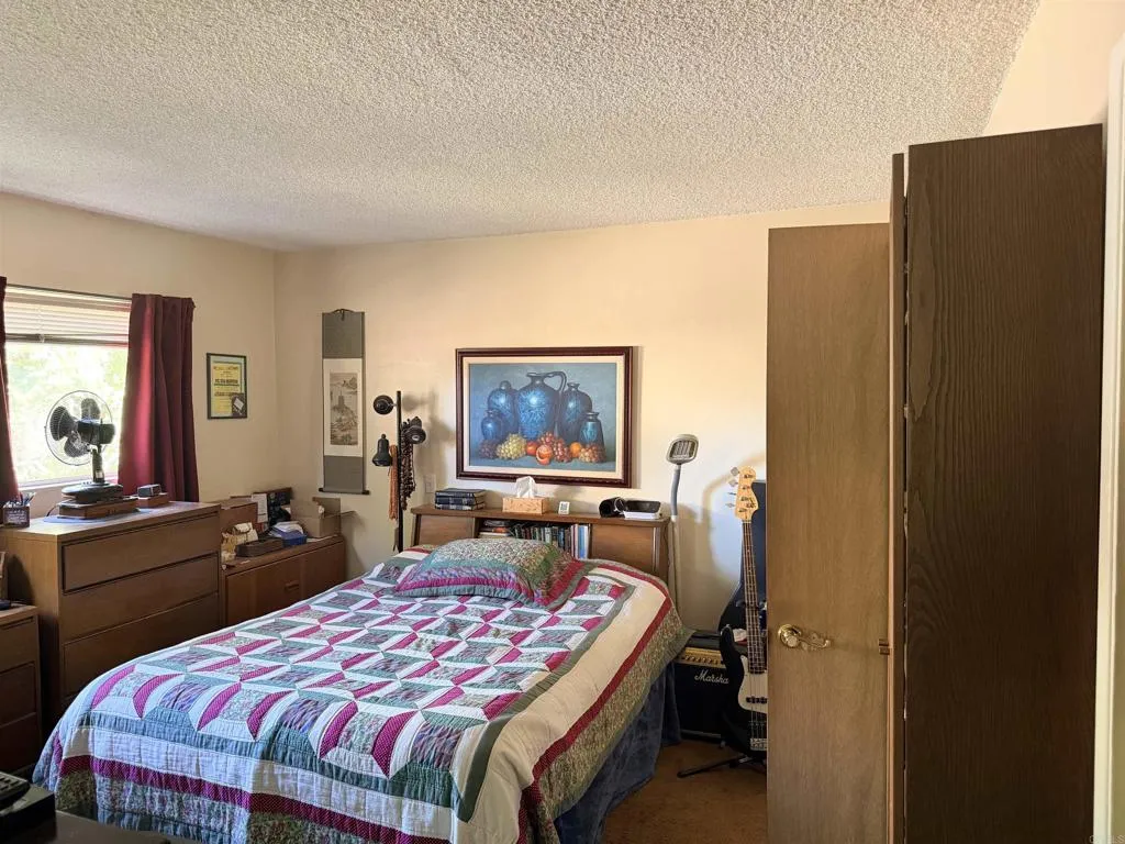 2016 Avenida Del Diablo, Escondido, CA 92029 2016 Avenida Del Diablo, Escondido, CA 92029