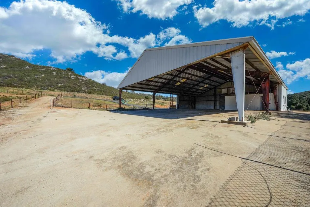 25928 E Old Juian Highway, Ramona, CA 92065 25928 E Old Juian Highway, Ramona, CA 92065