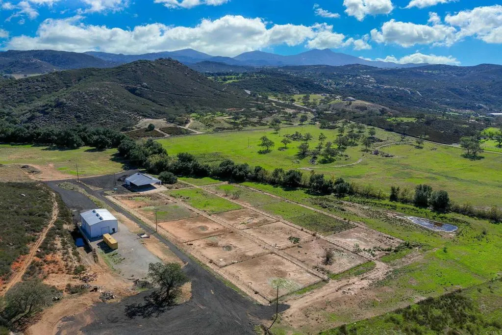 25928 E Old Juian Highway, Ramona, CA 92065 25928 E Old Juian Highway, Ramona, CA 92065