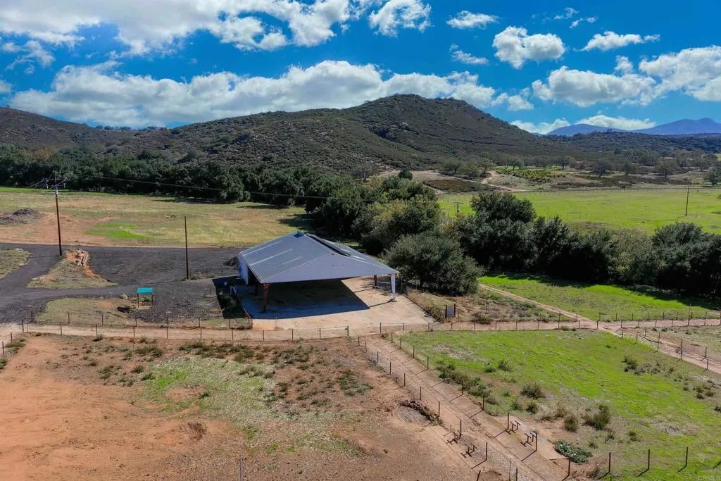 25928 E Old Juian Highway, Ramona, CA 92065 25928 E Old Juian Highway, Ramona, CA 92065