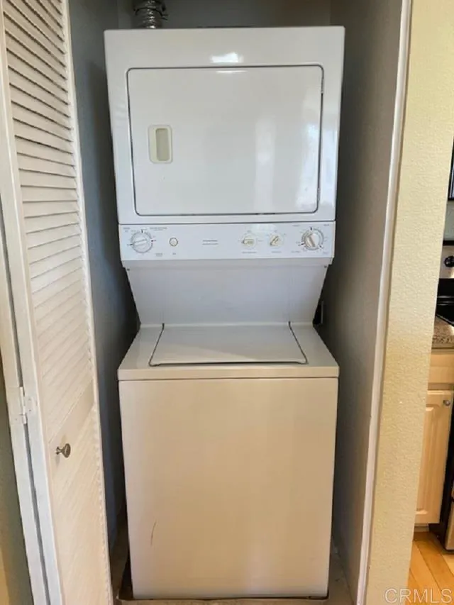 1970 Columbia S, #516, San Diego, CA 92101