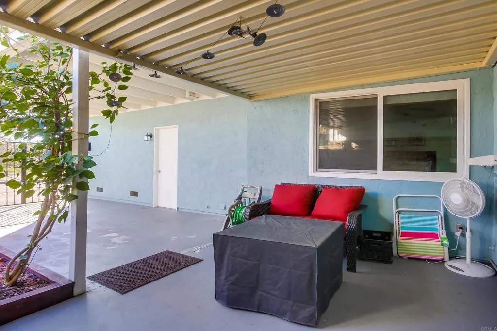 3572 Bartlett Avenue, Oceanside, CA 92057 3572 Bartlett Avenue, Oceanside, CA 92057