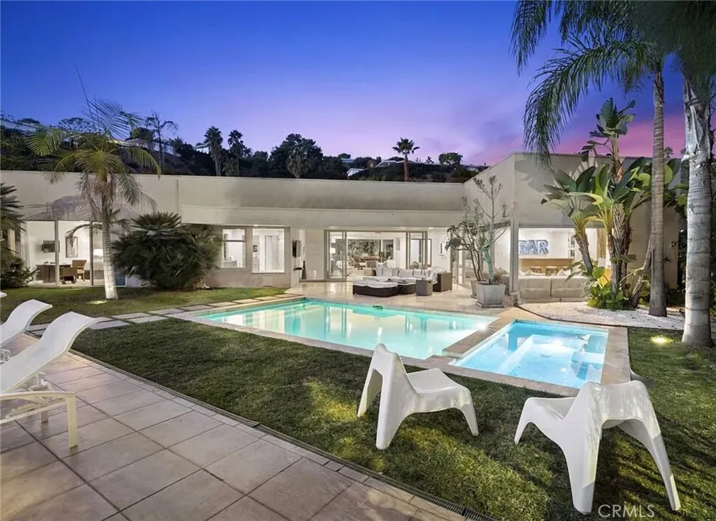 Beverly Hills, CA 90210