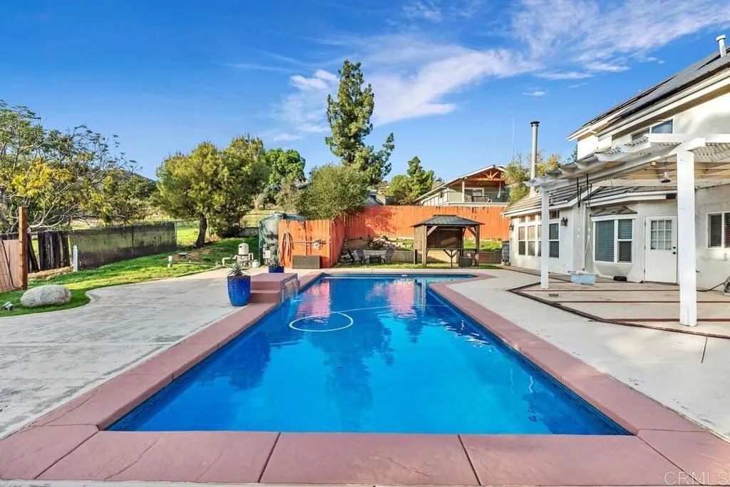 1394 Willson Road, El Cajon, CA 92021 1394 Willson Road, El Cajon, CA 92021