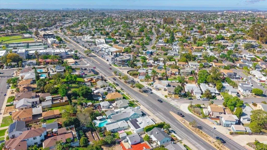 7545 University Avenue, La Mesa, CA 91942 7545 University Avenue, La Mesa, CA 91942