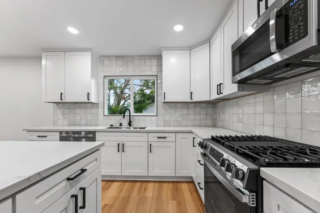 3587 Marlborough Avenue, San Diego, CA 92105 3587 Marlborough Avenue, San Diego, CA 92105