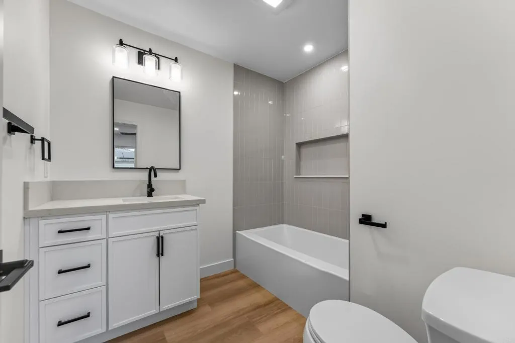 3587 Marlborough Avenue, San Diego, CA 92105 3587 Marlborough Avenue, San Diego, CA 92105