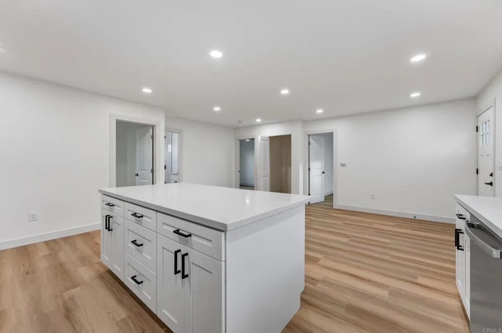 3587 Marlborough Avenue, San Diego, CA 92105 3587 Marlborough Avenue, San Diego, CA 92105