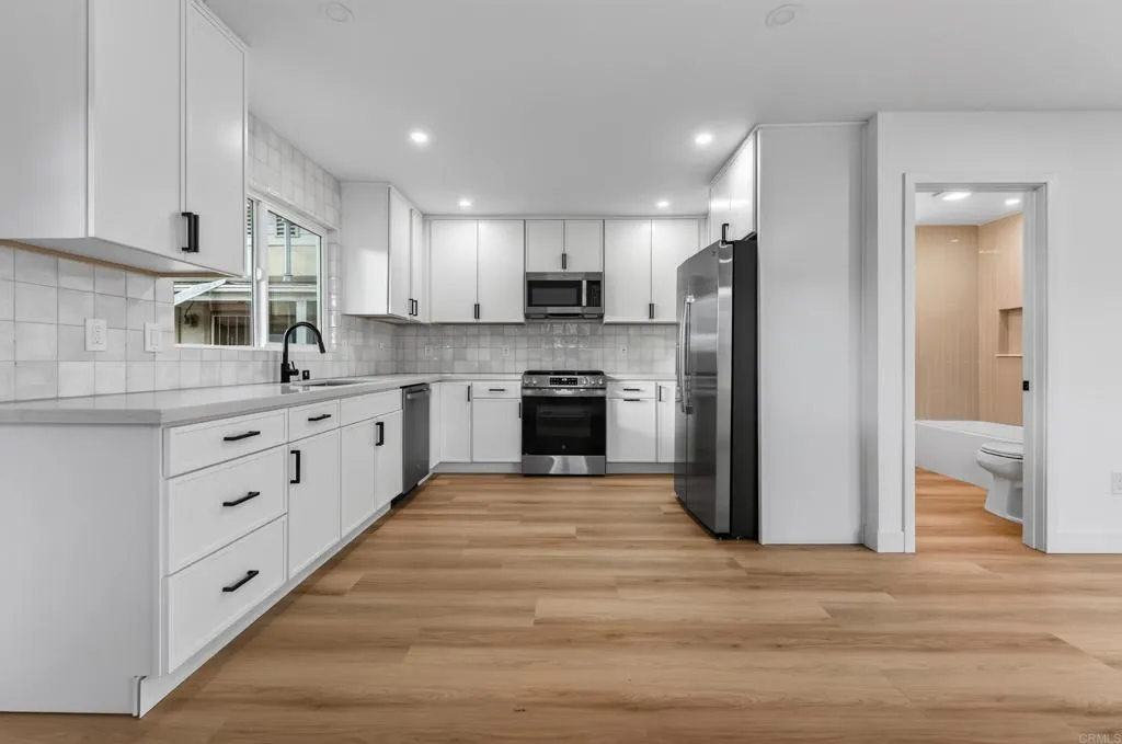 3587 Marlborough Avenue, San Diego, CA 92105 3587 Marlborough Avenue, San Diego, CA 92105