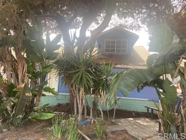 341 Brooks Street, Oceanside, CA 92054 341 Brooks Street, Oceanside, CA 92054