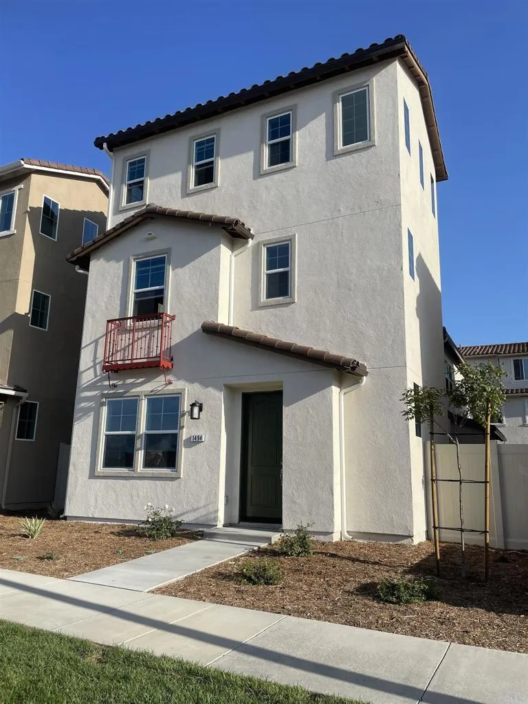 1494 Pershing Road, Chula Vista, CA 91913 1494 Pershing Road, Chula Vista, CA 91913