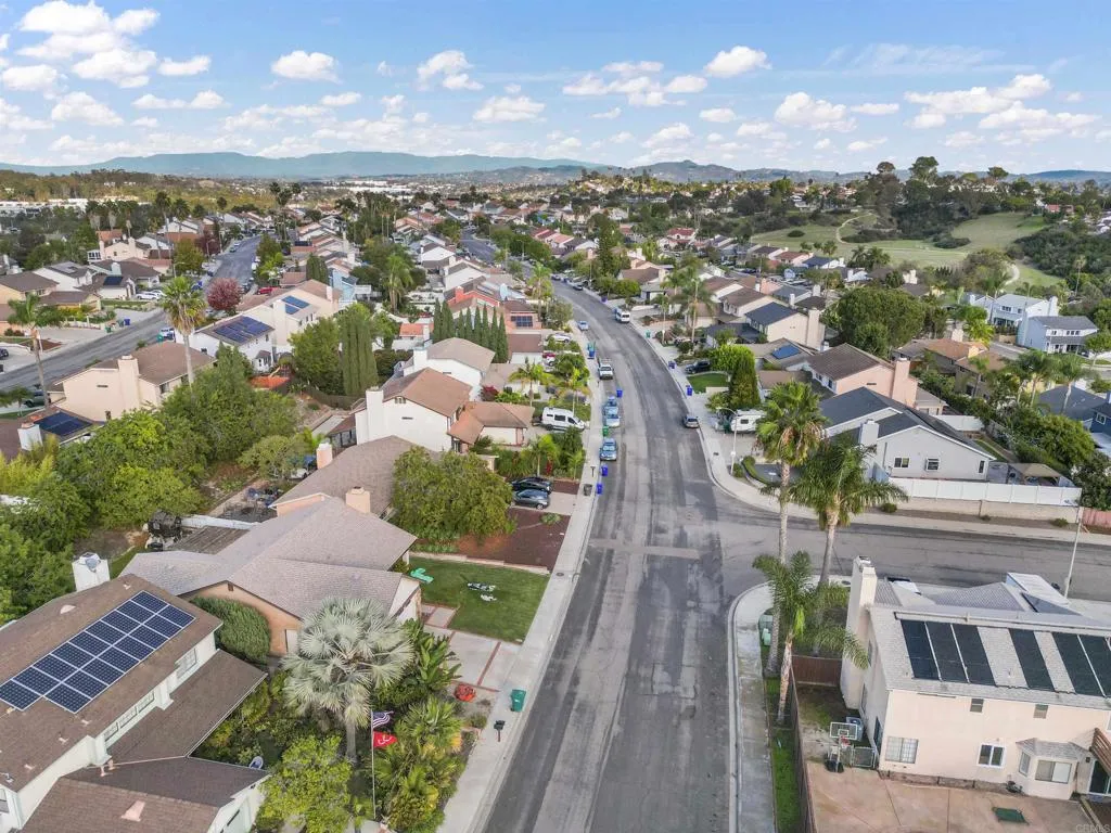 3806 Stanford Drive, Oceanside, CA 92056 3806 Stanford Drive, Oceanside, CA 92056