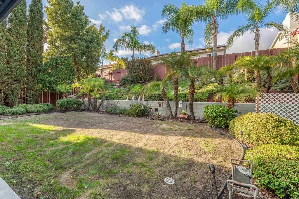 3806 Stanford Drive, Oceanside, CA 92056 3806 Stanford Drive, Oceanside, CA 92056