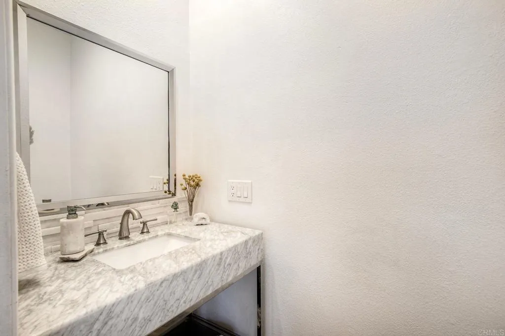 1109 Pacifica Place, Encinitas, CA 92024 1109 Pacifica Place, Encinitas, CA 92024