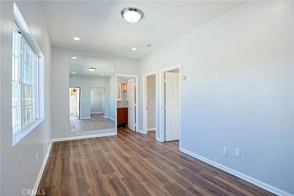 https://cdn.realtyfeed.com/cdn/127/307111233/060f67f6855c34410696fbd425ed6ddb.webp