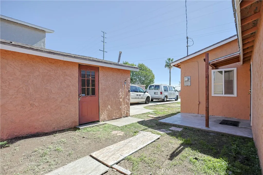 https://cdn.realtyfeed.com/cdn/127/307111233/8adcd23e758ef90f22b2d822e55baa8e.webp