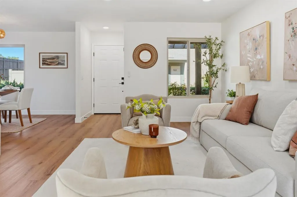 https://cdn.realtyfeed.com/cdn/127/307111332/f1cee42f85e2a07d9d24b430a43131d6.webp