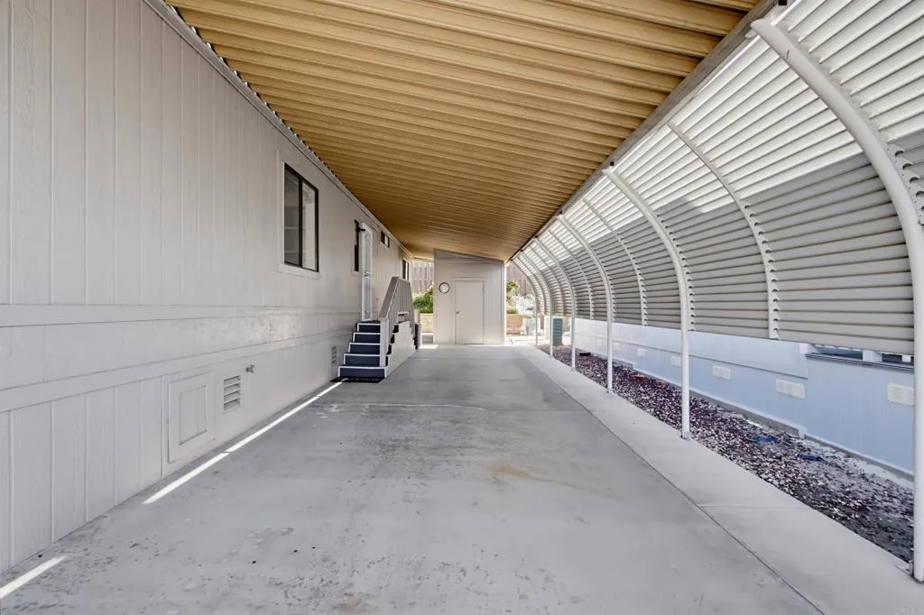 https://cdn.realtyfeed.com/cdn/127/307111333/1a982a619a11e9c09dfaf4d0af30631a.webp