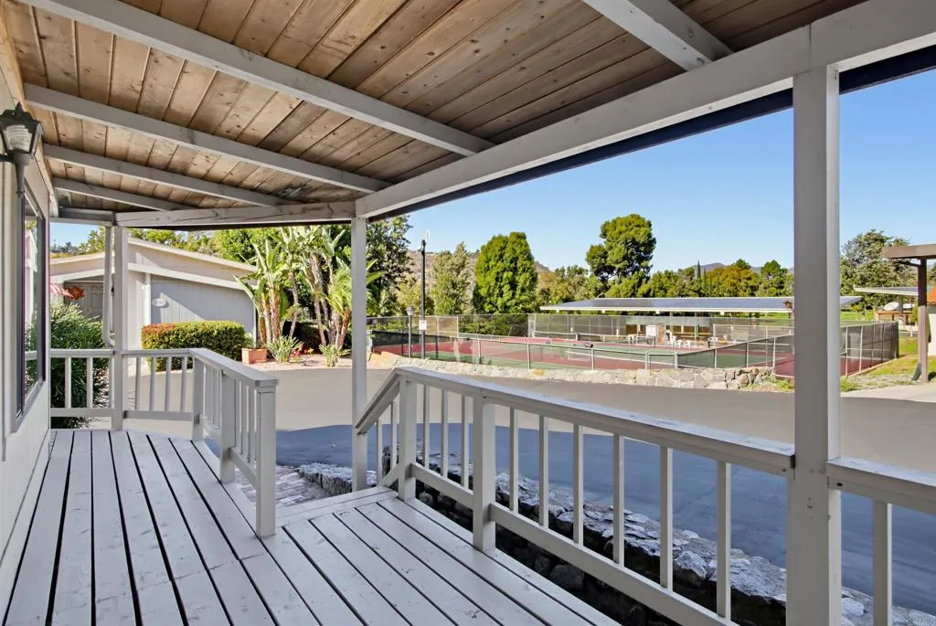https://cdn.realtyfeed.com/cdn/127/307111333/300b07f977c37f4edfd3ed8ae4ac1941.webp