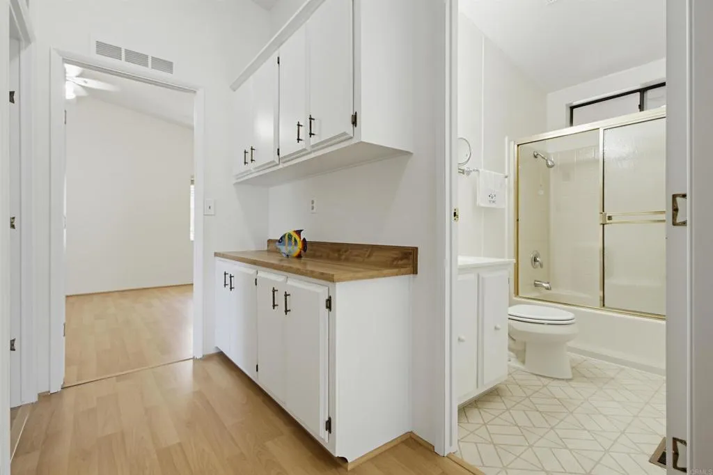 https://cdn.realtyfeed.com/cdn/127/307111333/a898d43265eb79009a3bc088f0cca2d7.webp