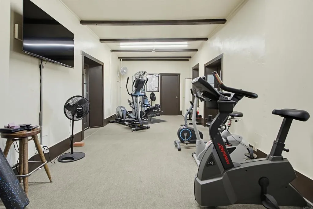 https://cdn.realtyfeed.com/cdn/127/307111333/b3dc920b2d2b7cf212bf254455764ada.webp