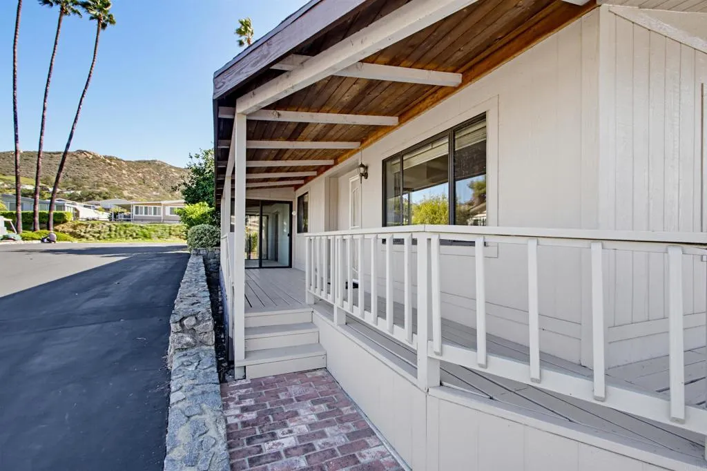https://cdn.realtyfeed.com/cdn/127/307111333/ee6477370af35515e9dfd89857b38728.webp