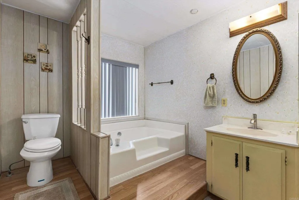 https://cdn.realtyfeed.com/cdn/127/307111389/7cf3b3f599513b64db107f4a6031c43b.webp