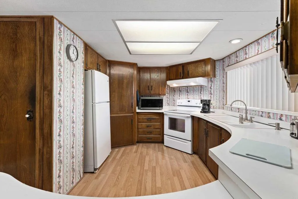 https://cdn.realtyfeed.com/cdn/127/307111389/de21d53b92e5fdea29371062c7ec6267.webp