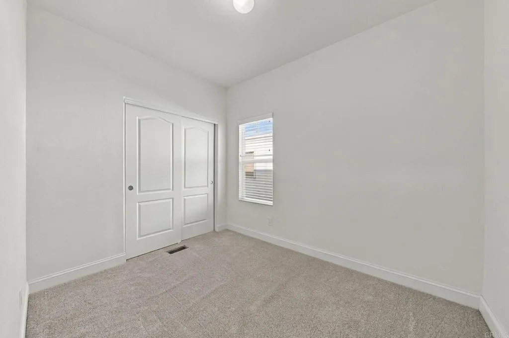https://cdn.realtyfeed.com/cdn/127/307111443/00b1404377d66939cd3dd04522ad30f2.webp