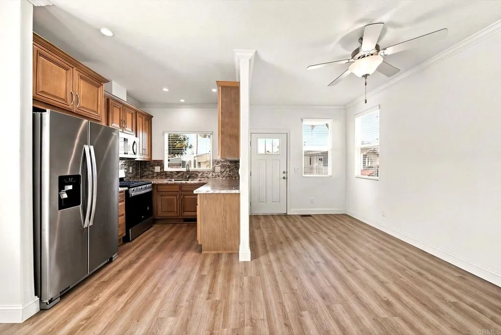 https://cdn.realtyfeed.com/cdn/127/307111443/e5a17b6eda6d4f3f6f2df70ebff0cf88.webp