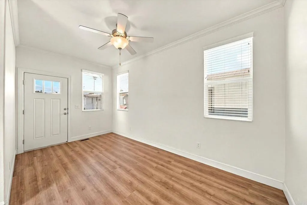 https://cdn.realtyfeed.com/cdn/127/307111443/f6bb6922031e47c225f3e6cc93c70952.webp
