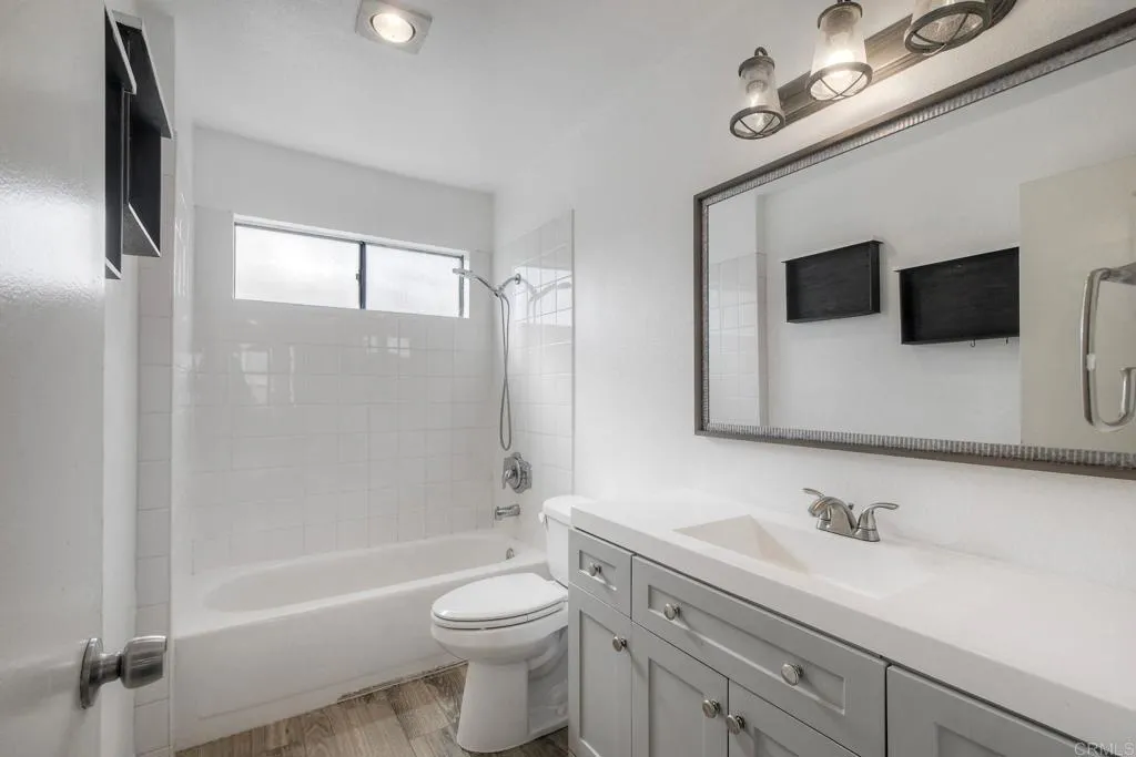 https://cdn.realtyfeed.com/cdn/127/307111505/2c9d2b5fd92e07a6e55aca55639df66c.webp