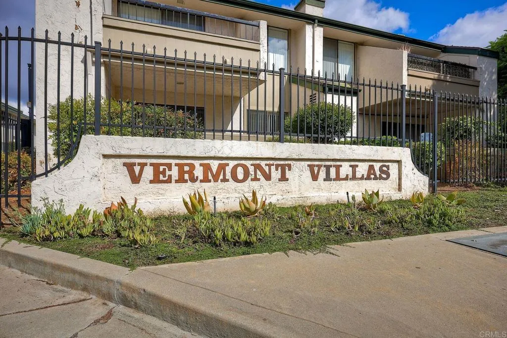 https://cdn.realtyfeed.com/cdn/127/307111505/33eb504c1abf3be4627e33f5f68ebe50.webp