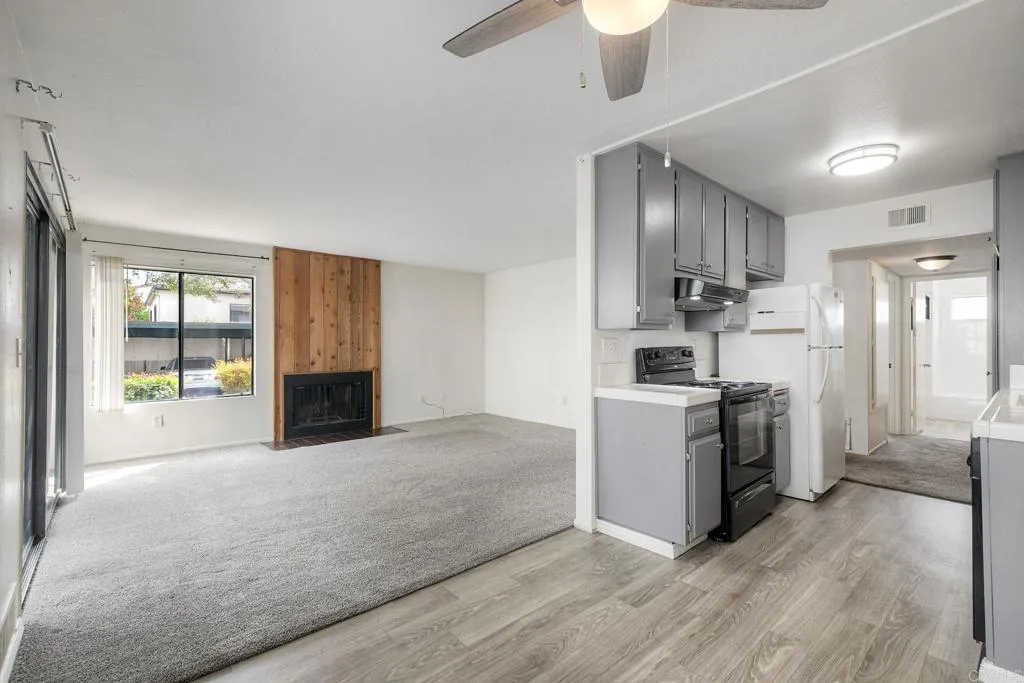 https://cdn.realtyfeed.com/cdn/127/307111505/4db4cc83f0cf5c61763f275cbe1a478e.webp