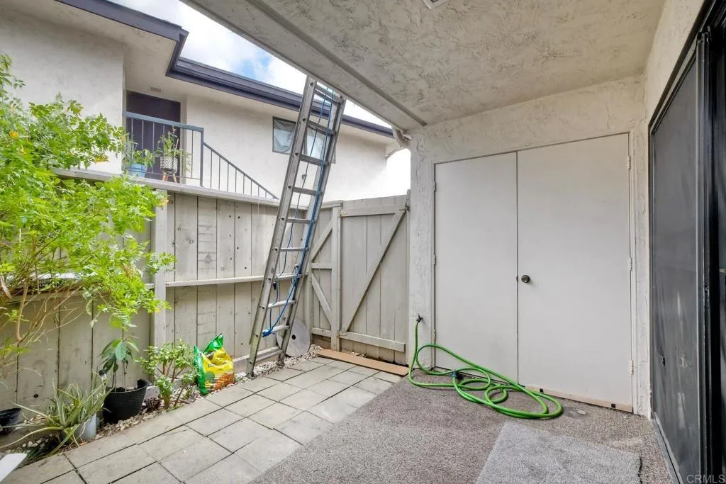 https://cdn.realtyfeed.com/cdn/127/307111505/741eb917a163fe8300ff8e819e509176.webp